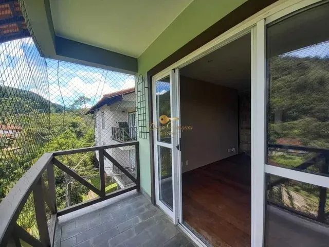 Imagem 4: Apartamento para Venda em Teresópolis, Bom Retiro, 3 Dormitórios, 2 Suítes, 3