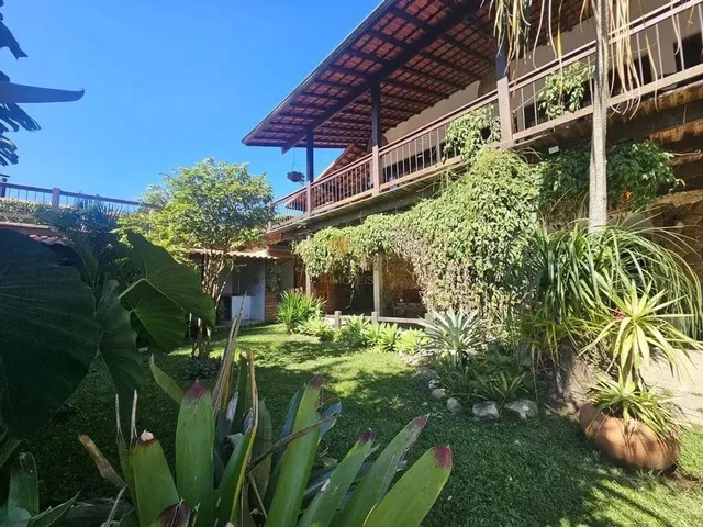 Imagem 1: Casa para Venda em Teresópolis, Barra do Imbuí, 5 Dormitórios, 2 Suítes, 5 Banheiros
