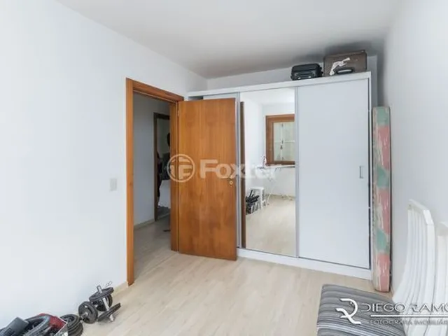 Imagem 8: Apartamento a venda de 3 (três) dormitórios, 1 (uma) vaga coberta escriturada, na rua
