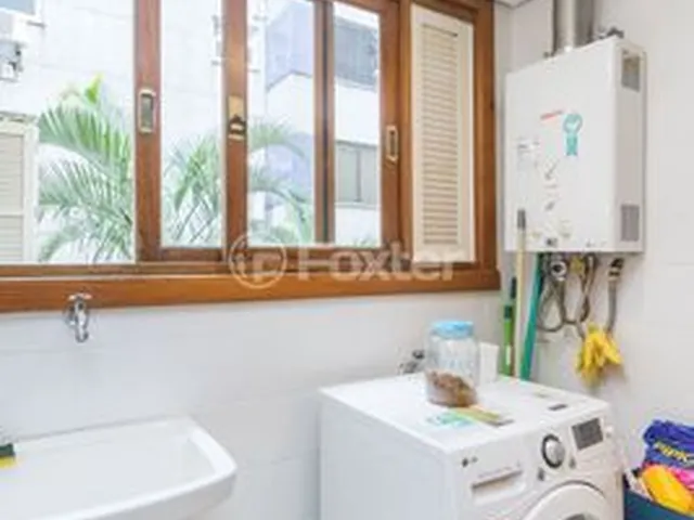 Imagem 12: Apartamento a venda de 3 (três) dormitórios, 1 (uma) vaga coberta escriturada, na rua