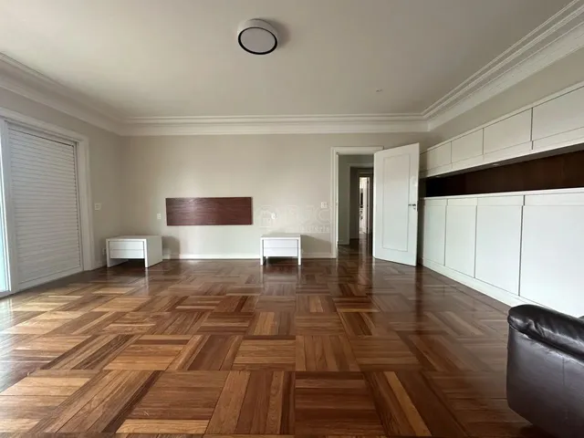 Imagem 12: Imóvel para Venda Tem 537 Metros Quadrados com 4 Quartos em Várzea - Teresópolis - Rj