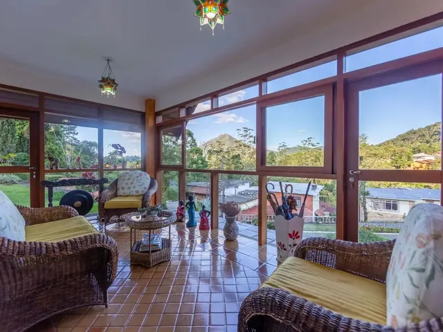 Imagem 16: Casa com 4 Quartos em Condomínio no Comary, Teresópolis