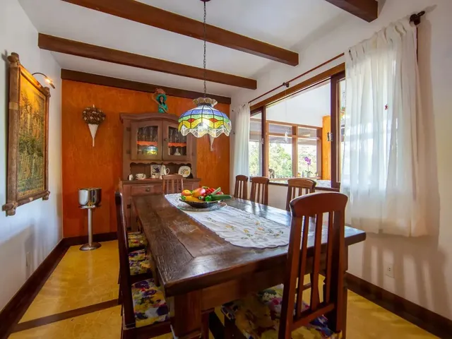 Imagem 14: Casa com 4 Quartos em Condomínio no Comary, Teresópolis