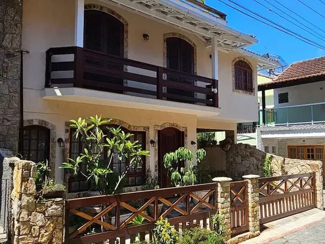 Imagem: Casa Triplex Porteira Fechada