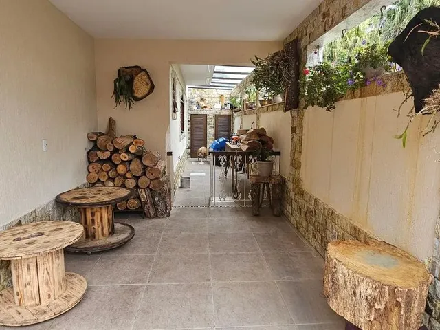 Imagem 3: Casa Triplex Porteira Fechada