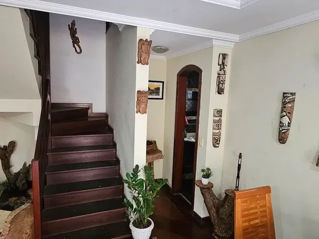 Imagem 8: Casa Triplex Porteira Fechada