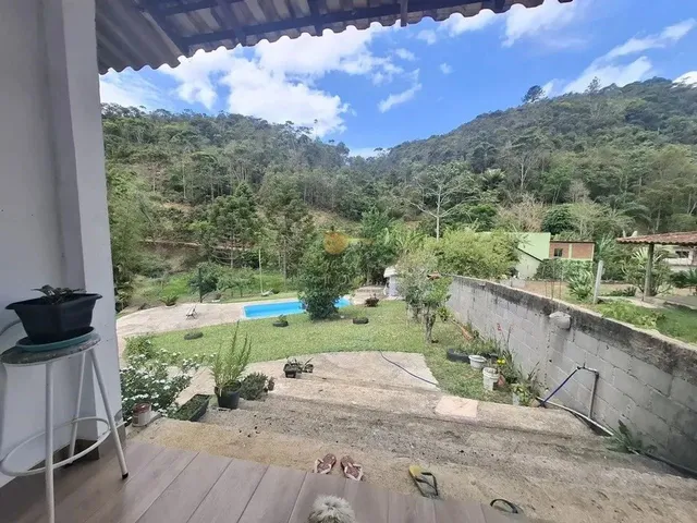 Imagem 16: Casa para Venda em Teresópolis, Albuquerque, 4 Dormitórios, 3 Suítes, 4 Banheiros, 2