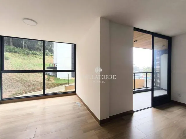 Imagem: Apartamento com 2 Suites e Varanda, À Venda