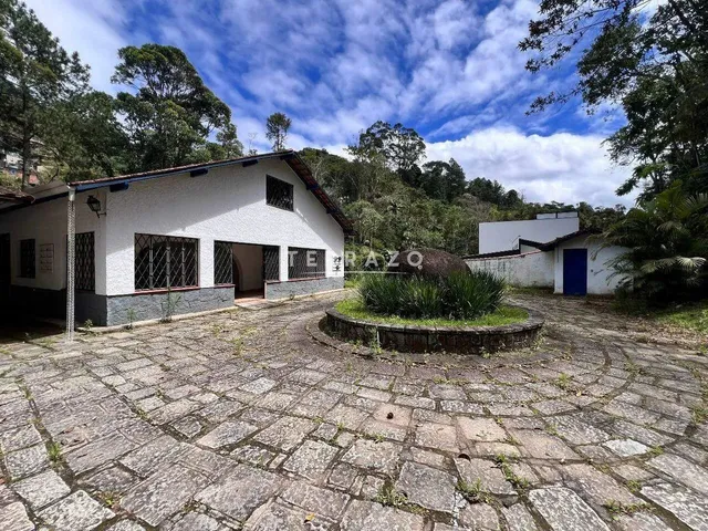 Imagem: Casa À Venda, 6 Quartos, 4 Suítes, 2 Vagas