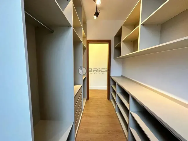 Imagem 9: Casa em Condomínio À Venda com 3 Suítes, 280 M² em Quebra Frascos - Teresópolis/Rj