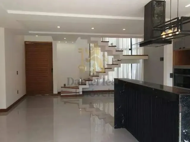 Imagem 3: Casa À Venda, 4 Quartos, 1 Suíte, 2 Vagas, Cascata do Imbuí - Teresópolis/Rj