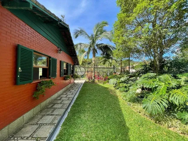 Imagem 15: Casa À Venda com 5 Quartos Sendo 4 Suítes, 289 M² no Carlos Guinle (Comary)