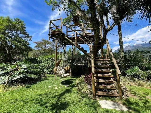 Imagem 5: Casa À Venda com 5 Quartos Sendo 4 Suítes, 289 M² no Carlos Guinle (Comary)