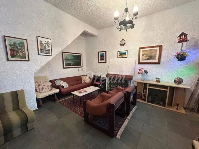 Imagem 11: Casa com 4 Dormitórios À Venda, 82 M² por R$ 480.000,00 - Iucas - Teresópolis/Rj