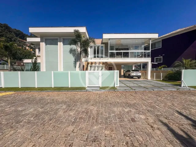 Imagem: Casa À Venda em Teresópolis a 3 Minutos