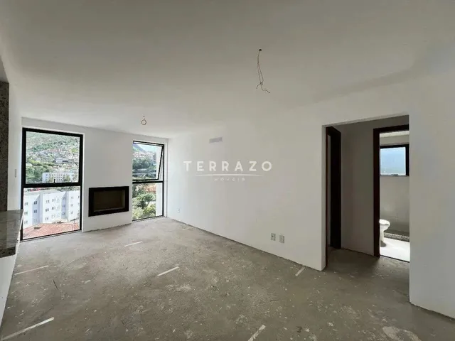 Imagem: Apartamento À Venda, 3 Quartos, 1 Suíte