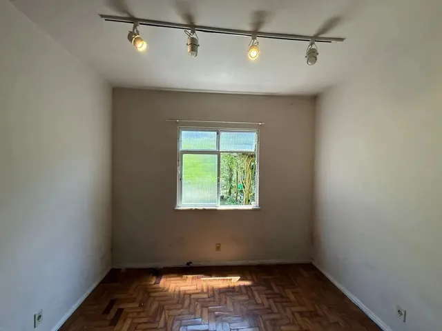 Imagem 7: Casa para Venda em Teresópolis, Araras, 5 Dormitórios, 2 Suítes, 4 Banheiros, 2 Vagas