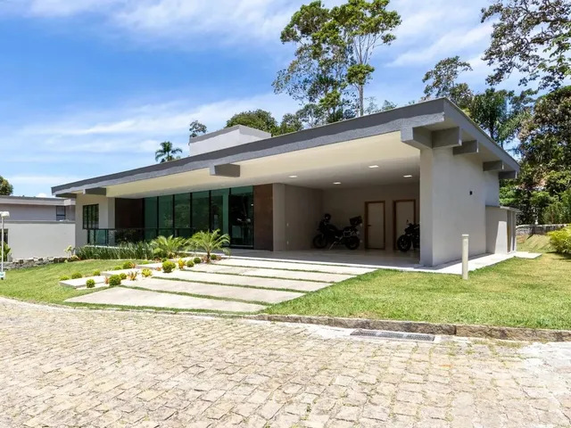 Imagem: Casa Linear com 3 Quartos no Quebra Frascos
