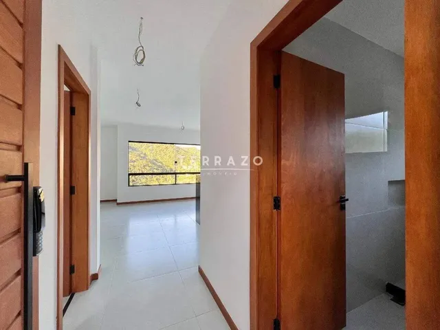 Imagem 13: Casa À Venda, 3 Quartos, 1 Suíte, 1 Vaga, Deck de 35 M², Golfe - Teresópolis/Rj