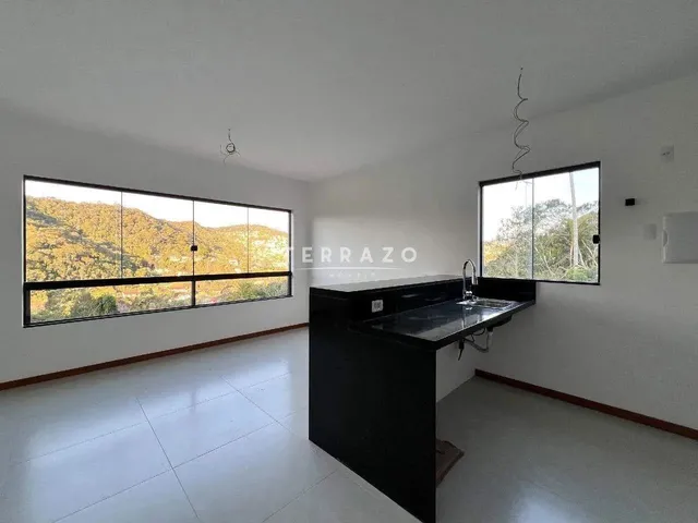 Imagem 7: Casa À Venda, 3 Quartos, 1 Suíte, 1 Vaga, Deck de 35 M², Golfe - Teresópolis/Rj