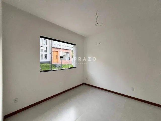 Imagem 9: Casa À Venda, 3 Quartos, 1 Suíte, 1 Vaga, Deck de 35 M², Golfe - Teresópolis/Rj