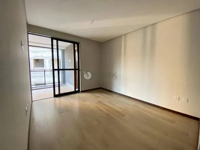 Imagem 7: Apartamento À Venda com 2 Quartos Sendo 1 Suíte, 95.99 M² no Alto - Teresópolis/Rj