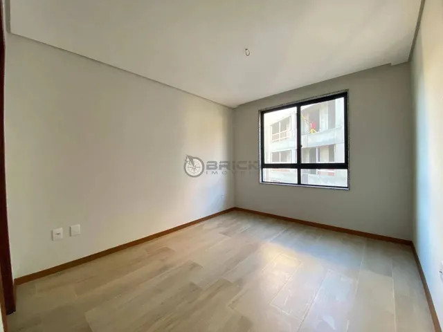 Imagem 2: Apartamento À Venda com 2 Quartos Sendo 1 Suíte, 95.99 M² no Alto - Teresópolis/Rj