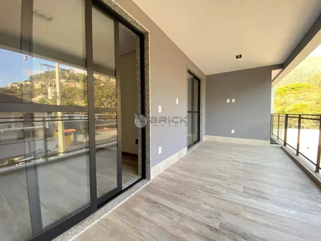 Imagem: Apartamento À Venda com 3 Quartos Sendo