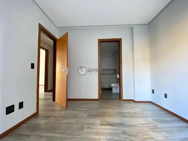 Imagem 6: Apartamento À Venda com 3 Quartos Sendo 1 Suíte, 156.43 M² no Alto - Teresópolis/Rj