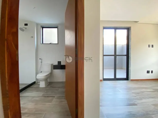 Imagem 4: Apartamento À Venda com 3 Quartos Sendo 1 Suíte, 156.43 M² no Alto - Teresópolis/Rj
