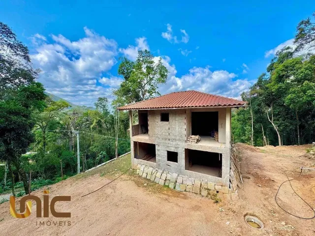 Imagem 1: Casa com 4 Dormitórios À Venda, 250 M² por R$ 980.000,00 - Quebra Frascos