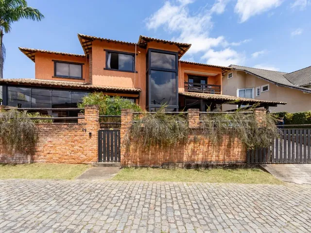 Imagem: Casa com 5 Quartos no Melhor Condomínio