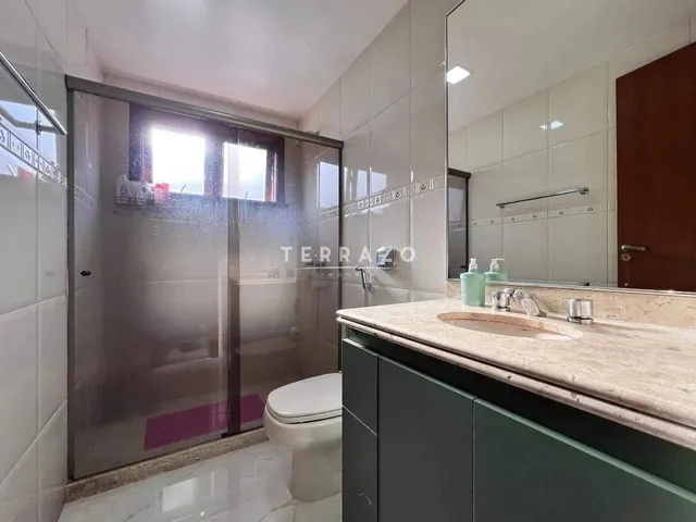 Imagem 3: Casa em Condomínio À Venda, 5 Quartos, 2 Suítes, 5 Vagas, Várzea - Teresópolis/Rj