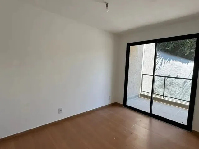 Imagem 11: Apartamento para Venda em Teresópolis, Várzea, 2 Dormitórios, 1 Suíte, 2 Banheiros, 1