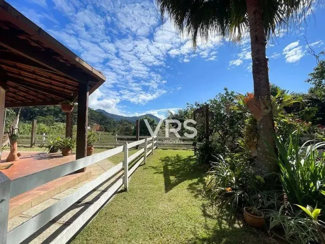 Imagem 3: Casa com 5 Dormitórios À Venda, 220 M² por R$ 990.000,00 - Golfe - Teresópolis/Rj