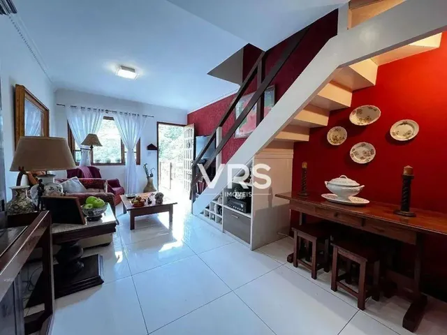 Imagem: Casa com 3 Dormitórios À Venda, 64 M²