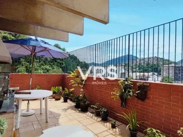Imagem: Cobertura com 4 Dormitórios À Venda, 240