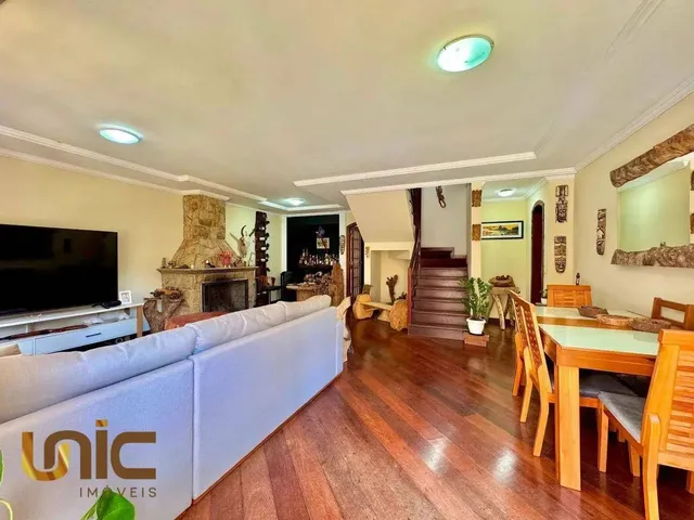Imagem 5: Casa com 4 Dormitórios À Venda, 247 M² por R$ 790.000,00 - Alto - Teresópolis/Rj