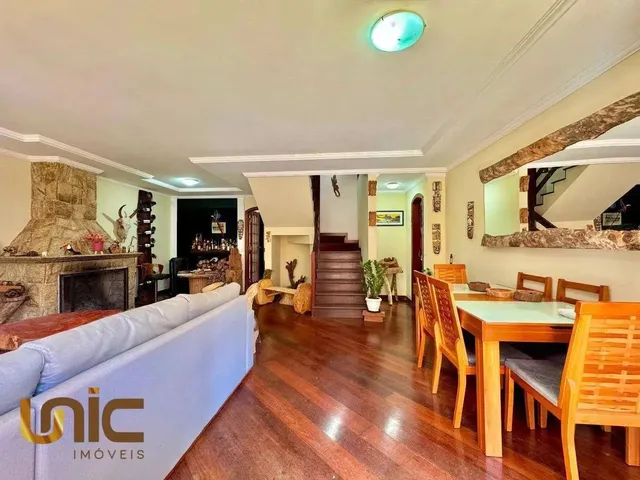 Imagem 4: Casa com 4 Dormitórios À Venda, 247 M² por R$ 790.000,00 - Alto - Teresópolis/Rj