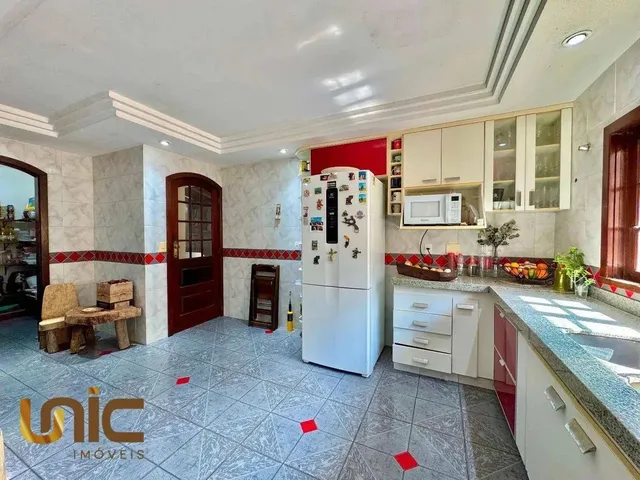 Imagem 8: Casa com 4 Dormitórios À Venda, 247 M² por R$ 790.000,00 - Alto - Teresópolis/Rj