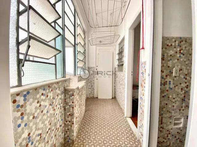 Imagem 10: Apartamento À Venda com 2 Quartos + Dependência Completa, 65 M² no Alto
