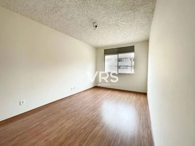 Imagem 2: Apartamento com 2 Dormitórios À Venda, 50 M² por R$ 250.000,00 - Alto - Teresópolis/Rj