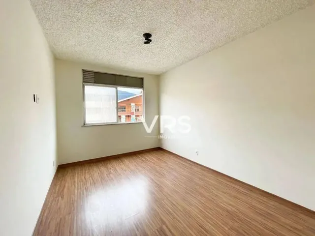 Imagem 9: Apartamento com 2 Dormitórios À Venda, 50 M² por R$ 250.000,00 - Alto - Teresópolis/Rj