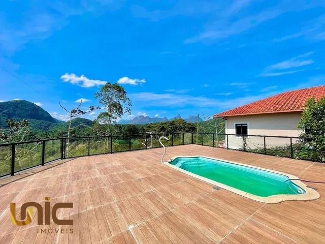 Imagem: Casa com 2 Dormitórios À Venda, 150 M²