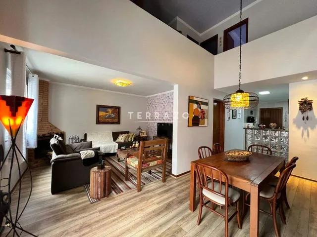 Imagem: Casa em Condomínio À Venda, 3 Quartos