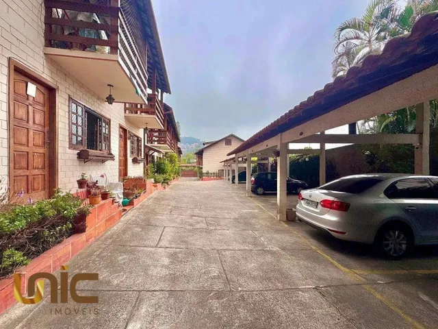 Imagem: Casa com 3 Dormitórios À Venda, 63 M²