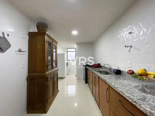 Imagem 4: Apartamento com 3 Dormitórios À Venda, 105 M² por R$ 1.050.000,00 - Alto