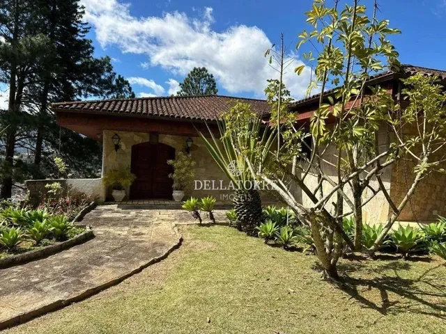 Imagem: Casa com 5 Suítes À Venda, 733 M² por