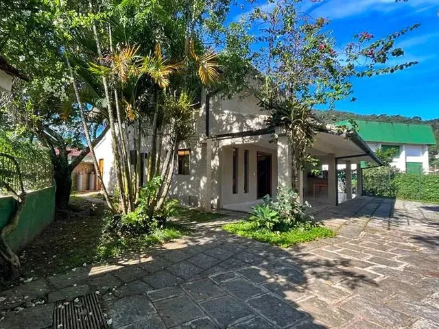 Imagem 3: Casa com 5 Quartos no Comary, Teresópolis