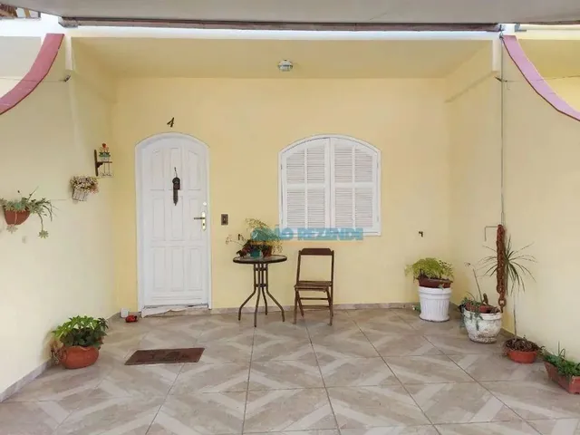 Imagem: Casa com 2 Dormitórios À Venda, 91 M²